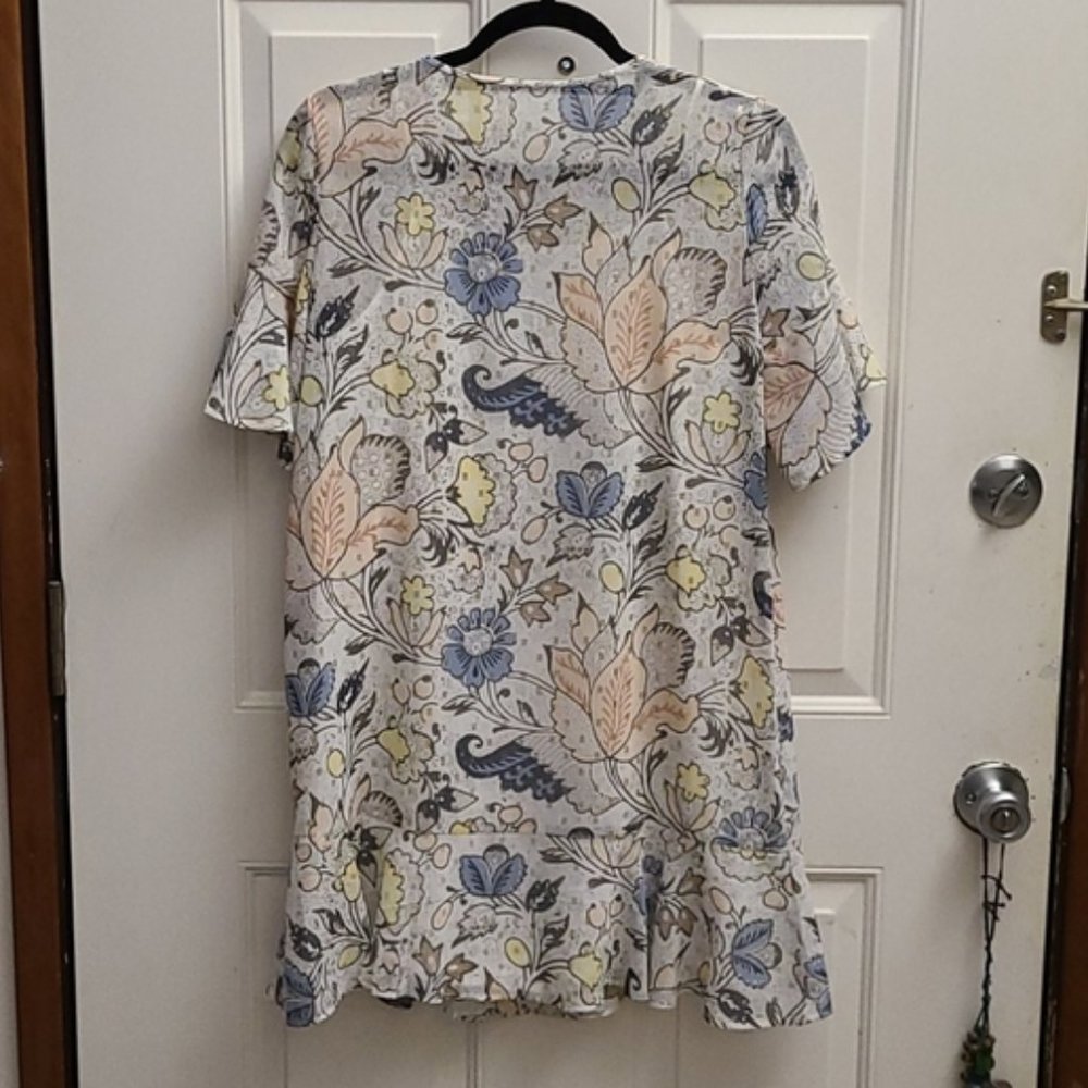Loft Floral Dress - Picture 4 of 11